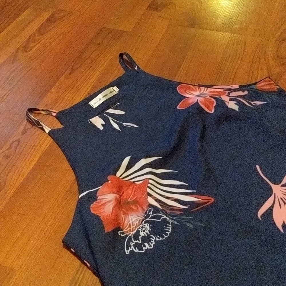 Dresd - Picture 2 of 2